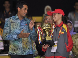 Khairy pays tribute to para-athletes